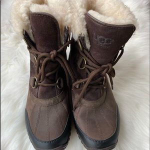 Excellent Used Condition Women’s Ugg Boots size 9